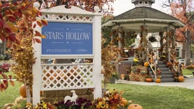 Woodie’s Picks: Cozy Favorites For a Gilmore Girls Fall
